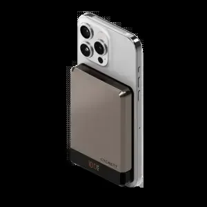 Cygnett 10000 mAh Magnetic Wireless Champagne Power Bank