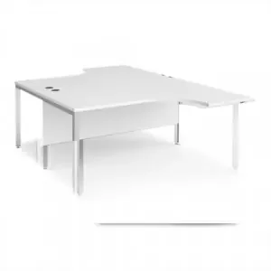 Maestro 25 back to back ergonomic desks 1600mm deep – silver bench leg frame, white top