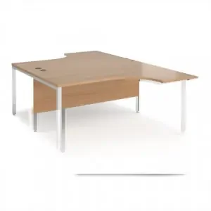 Maestro 25 back to back ergonomic desks 1600mm deep – white bench leg frame, beech top