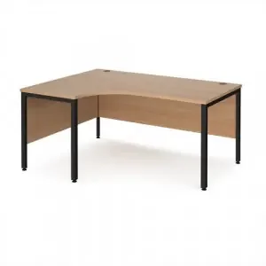 Maestro 25 left hand ergonomic desk 1600mm wide – black bench leg frame, beech top