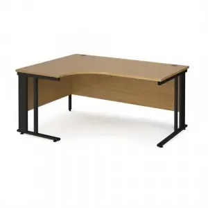 Maestro 25 left hand ergonomic desk 1600mm wide – black cable managed leg frame, oak top
