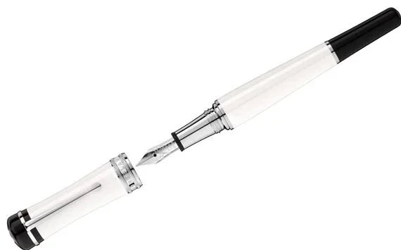 Montblanc Bonheur Fountain Pen