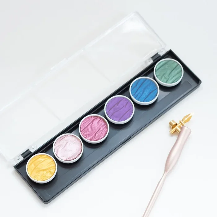 Rainbow Metallic Finetec Ink Palette