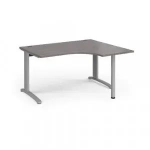TR10 right hand ergonomic desk 1400mm – silver frame, grey oak top
